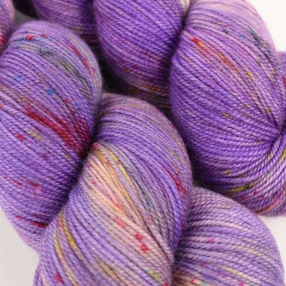 Lolabean Yarn Co Black Label 2 Skeins Three Bean Salad Sport Weight Yarn Purple - Picture 2 of 4